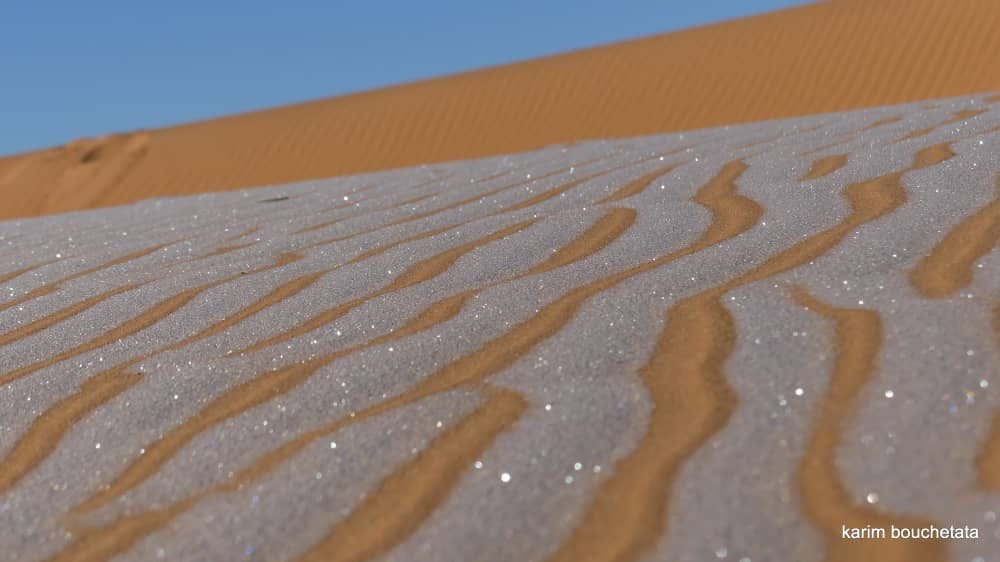 Les dunes d'or sous la neige au sahara algérien 2023 2 409842360 760789622745095 3679304551807294891 n